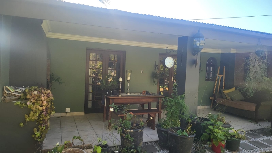 5 Bedroom Property for Sale in Noordhoek Free State